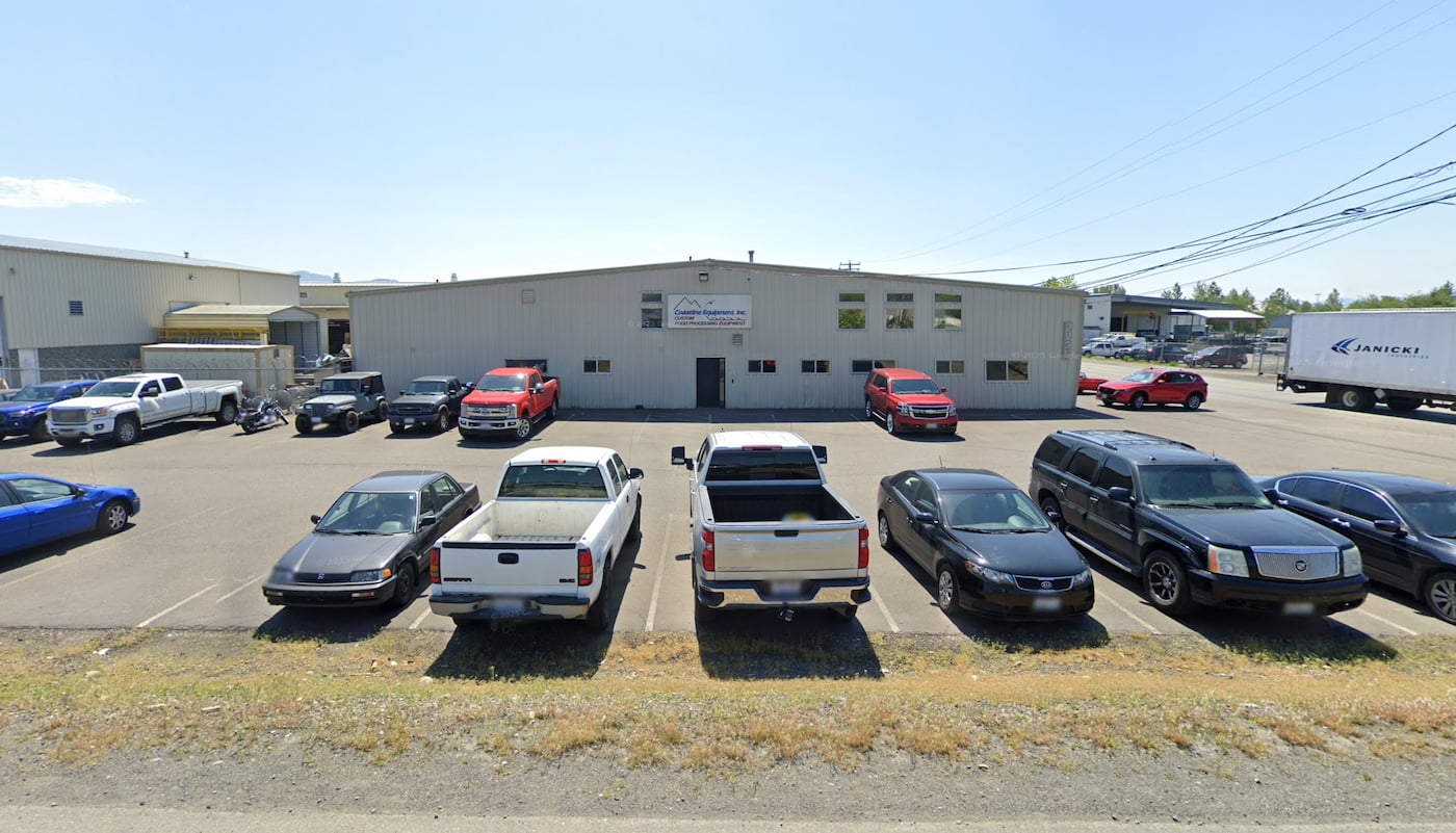 Coastline equipment contact