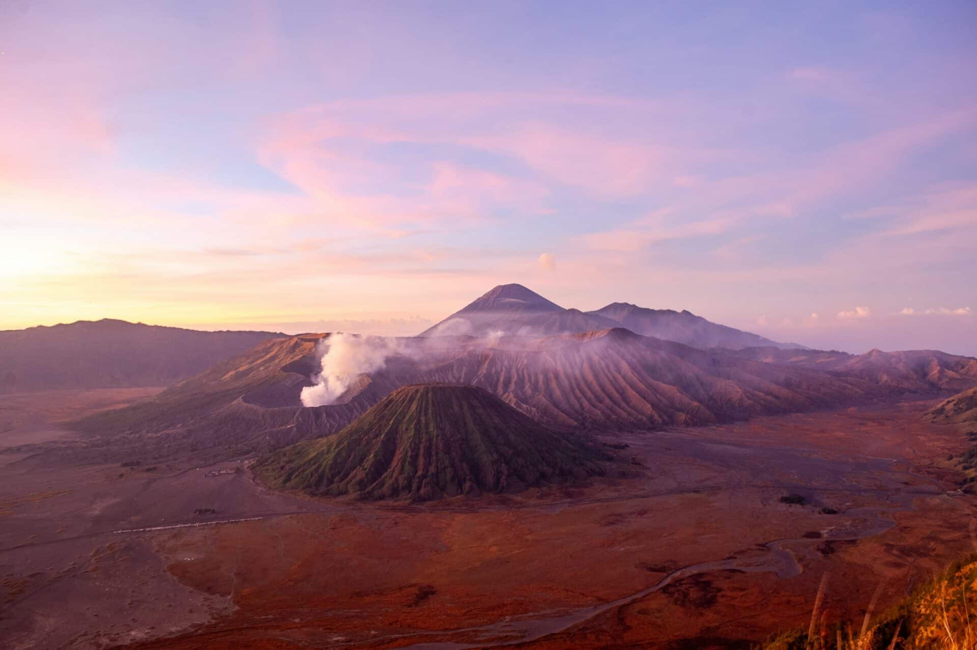 Daniel stiel fg4cIDtr5w unsplash